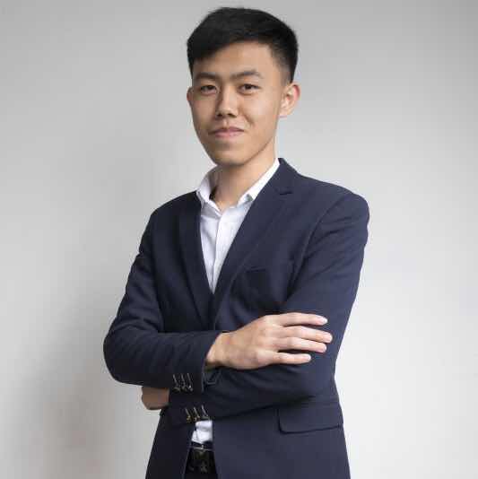 于东来个人简介于东来个人简介，追梦不止，创新不息的自媒体时代领跑者