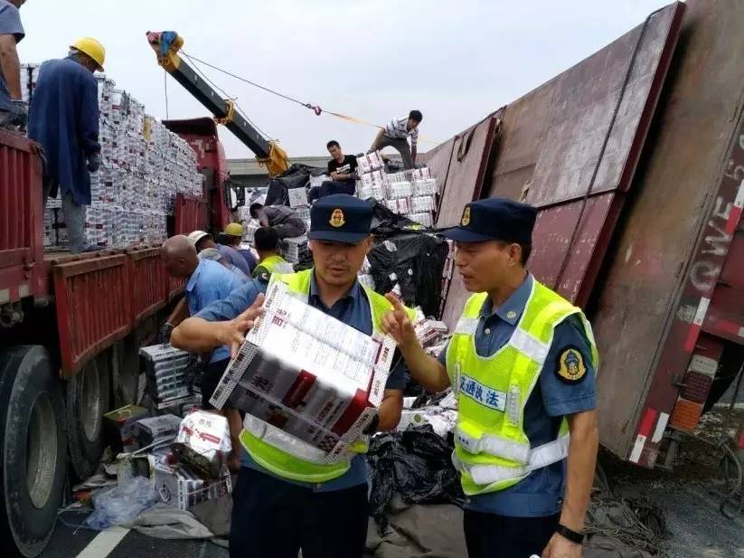 高速公路服务区垃圾怎么处理高速公路服务区的垃圾处理是一个重要的环保问题，可以采取以下几种处理方式
