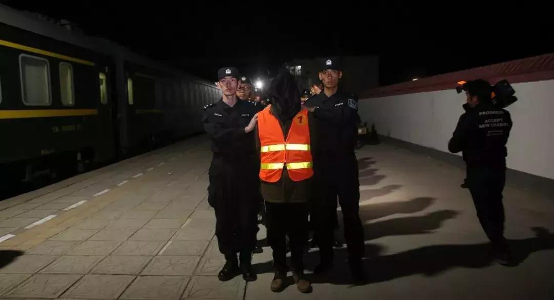 被高富帅骗入电诈园警惕电诈陷阱，如何避免被高富帅骗入电诈园