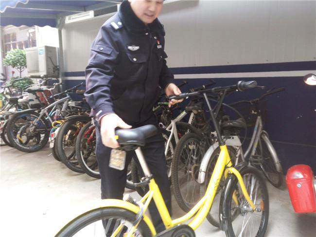 男子驾车多次冲撞骑行人 已被刑拘男子驾车多次冲撞骑行人，已被刑拘——事件回顾与反思